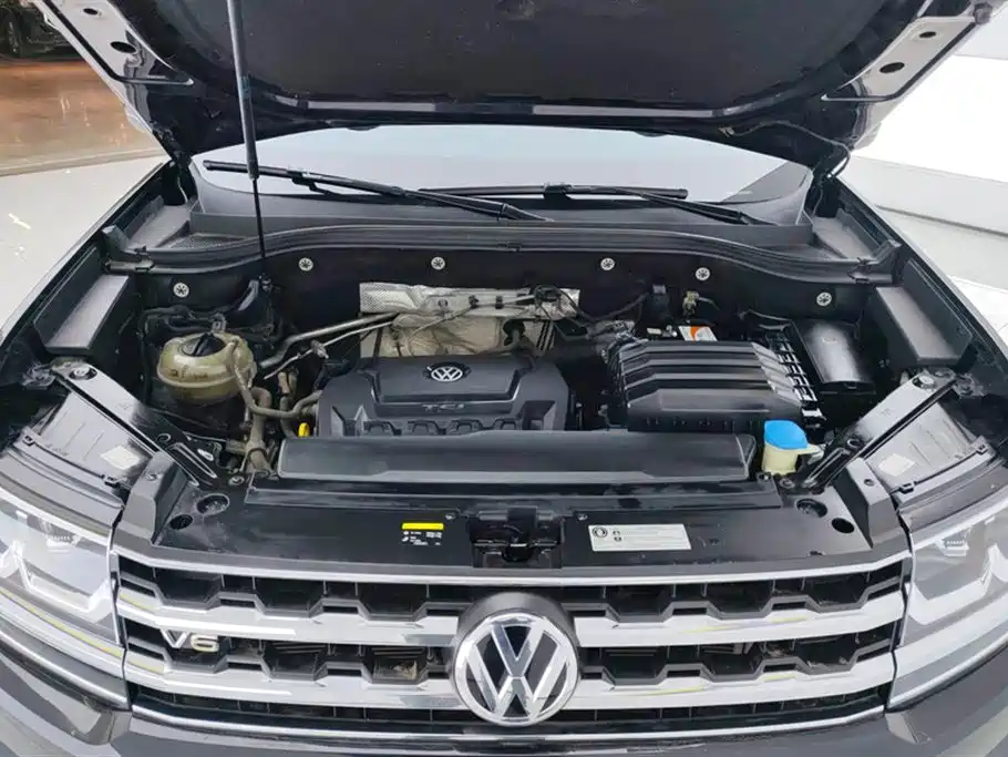 Volkswagen Teramont 2020 330TSI 2WD Luxury China VI фото 10