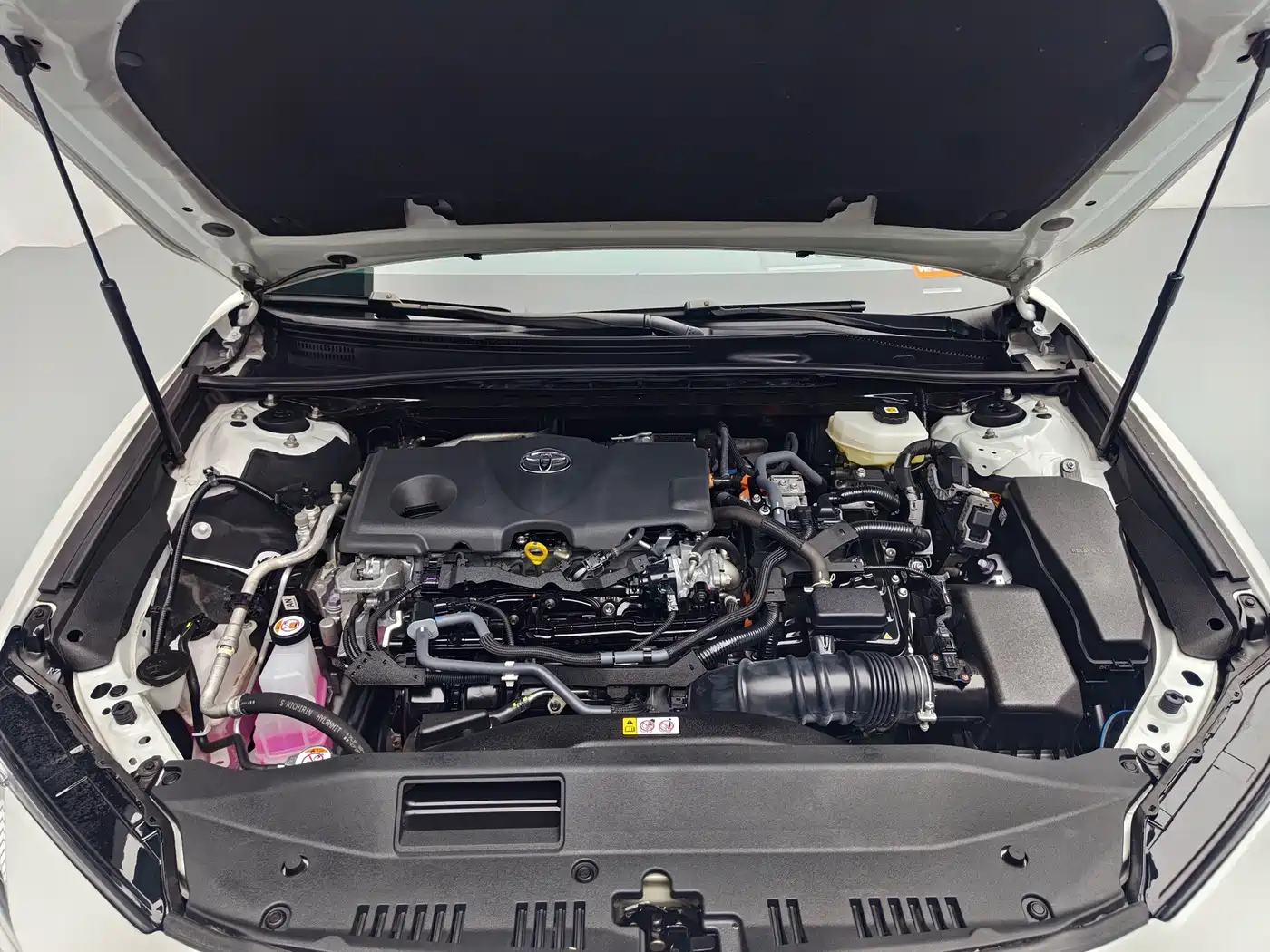 Toyota Camry 2025 2024 Hybrid 2.5HG Premium Edition