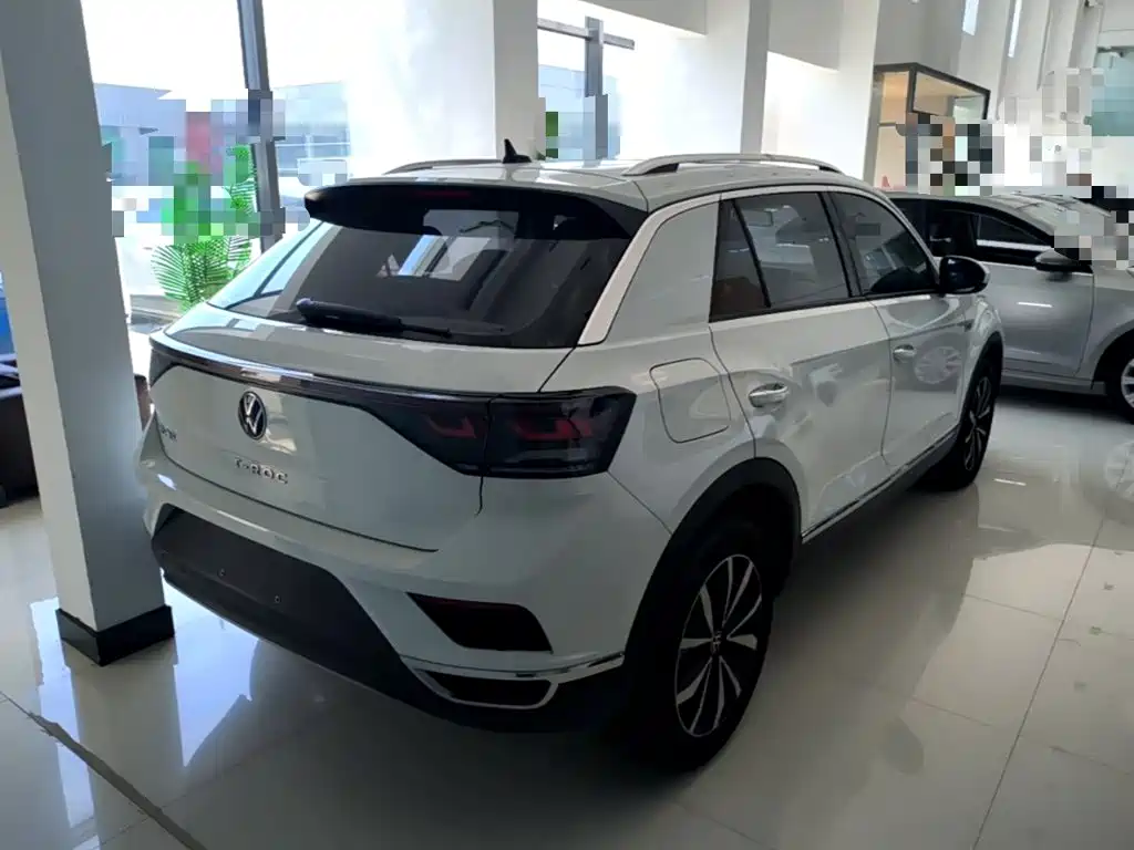 Volkswagen T-Roc, миниатюра 7