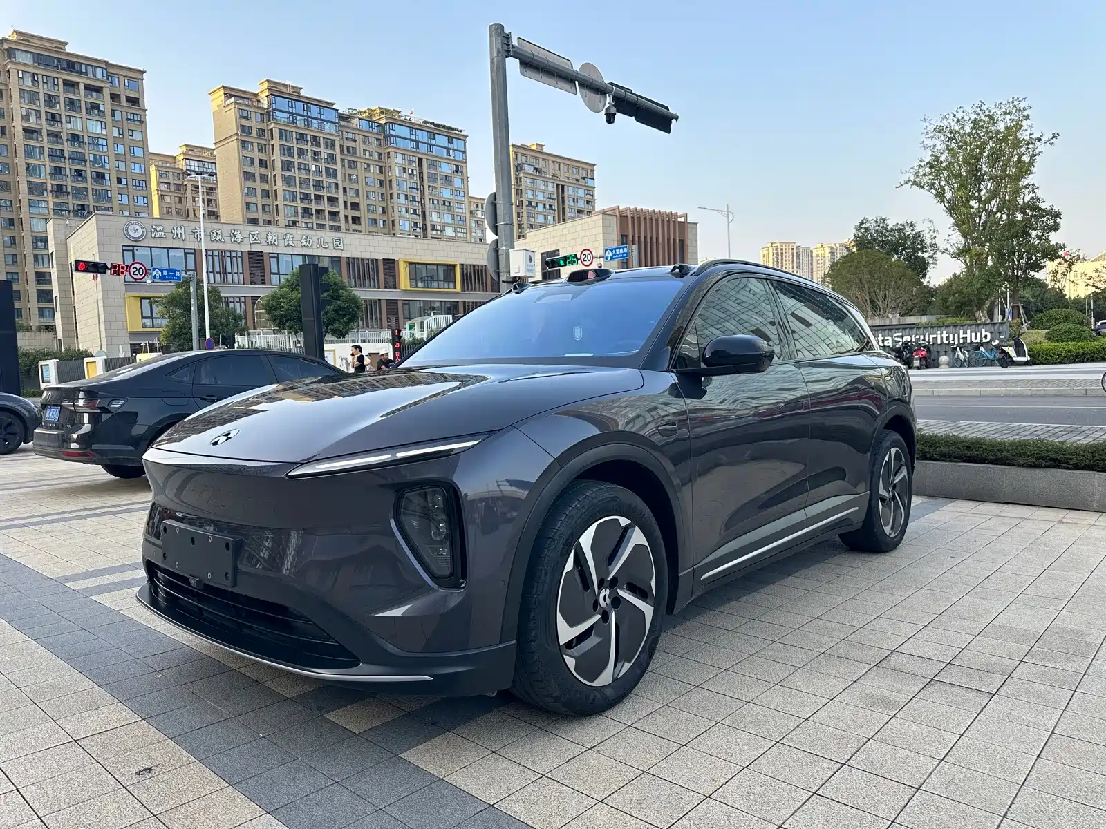 Фото 3 - NIO ES6