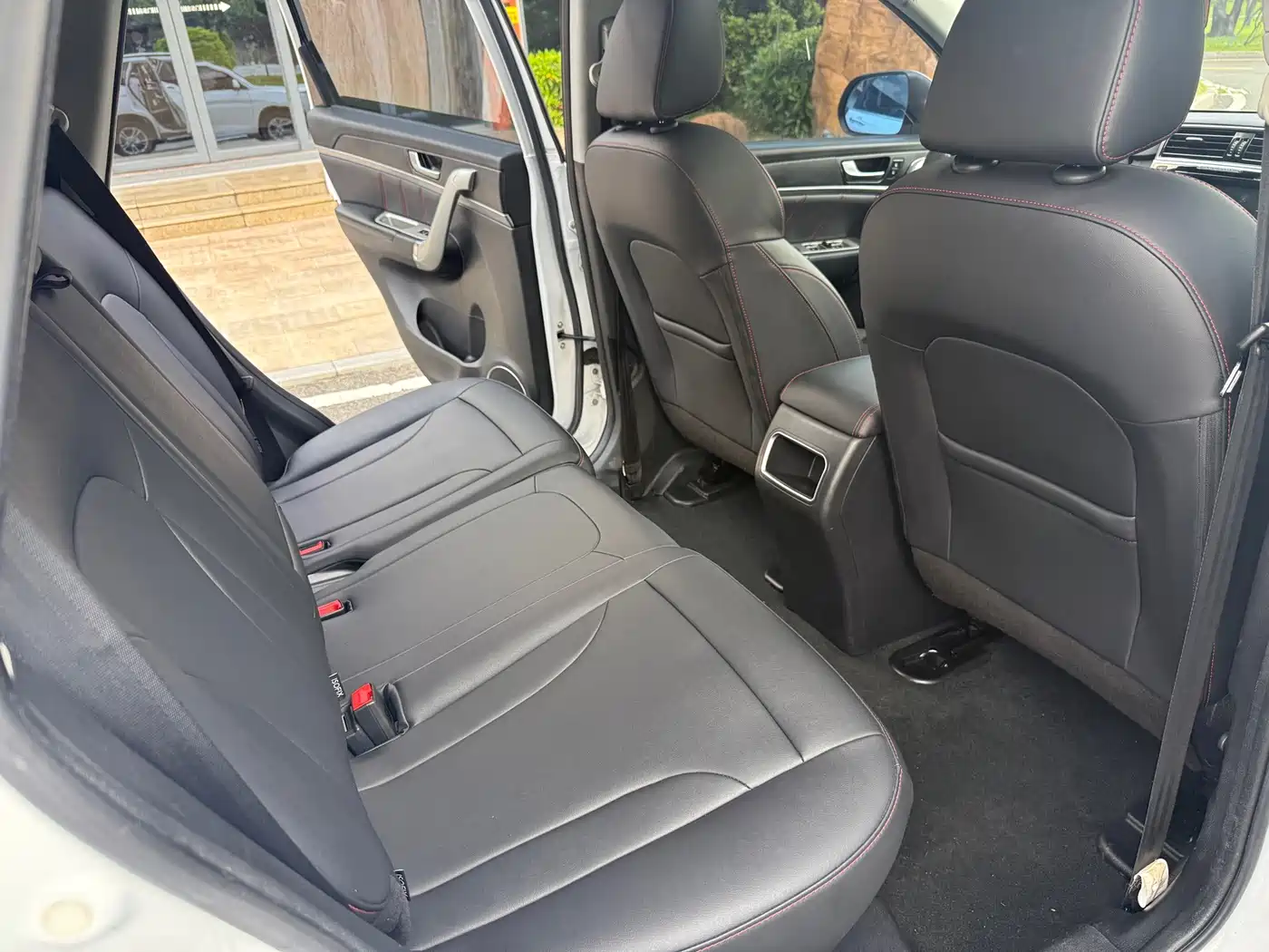Haval M6 2018 2017 1.5T Automatic 2WD Premium