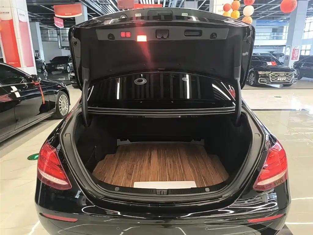 Mercedes-Benz E-Class 2019 Facelift E 300 L Fashion фото 19