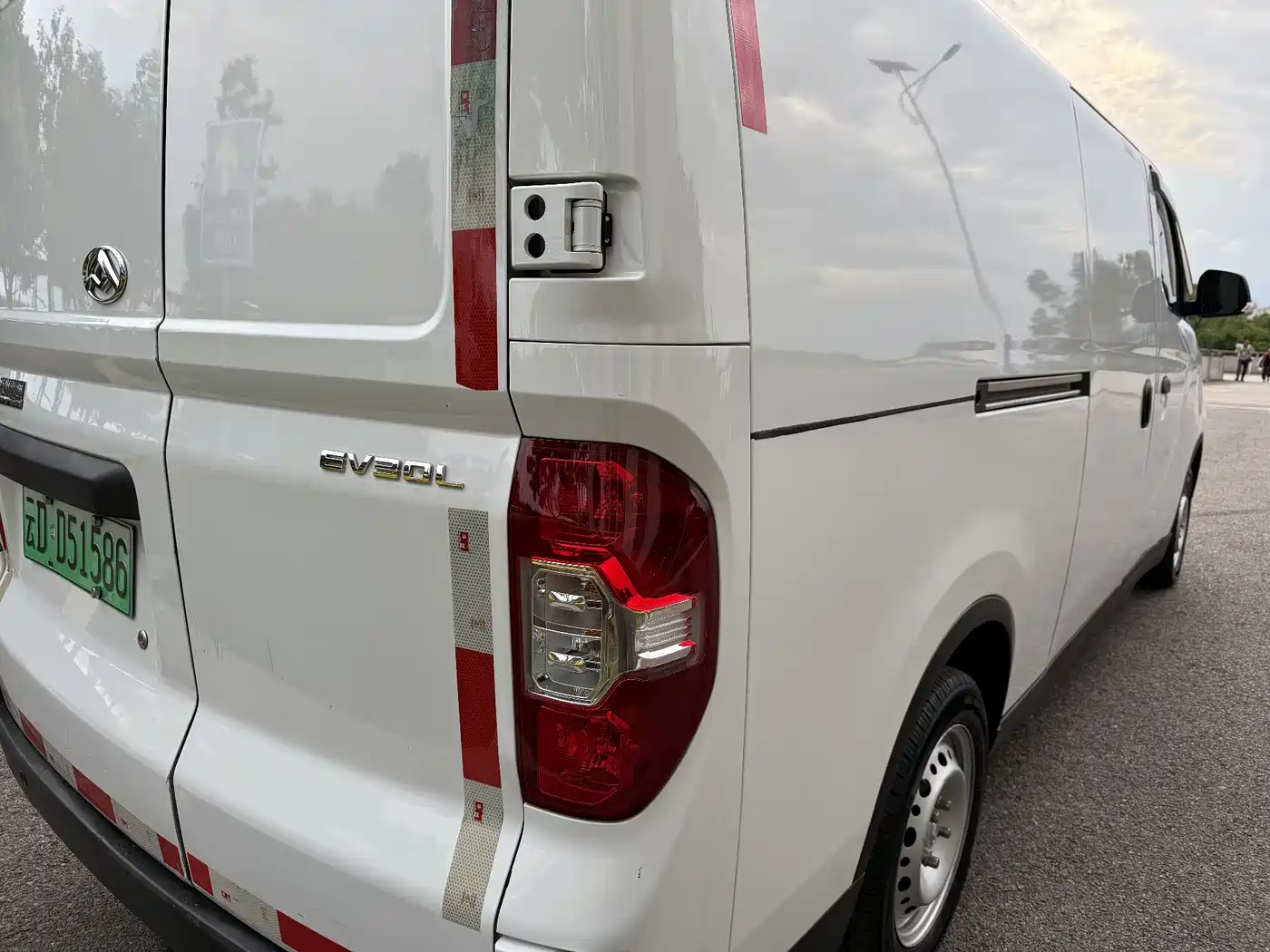 SAIC Maxus Maxus EV30 2022 Pure Electric Smart Logistics Expert Long Axle Guoxuan фото 20