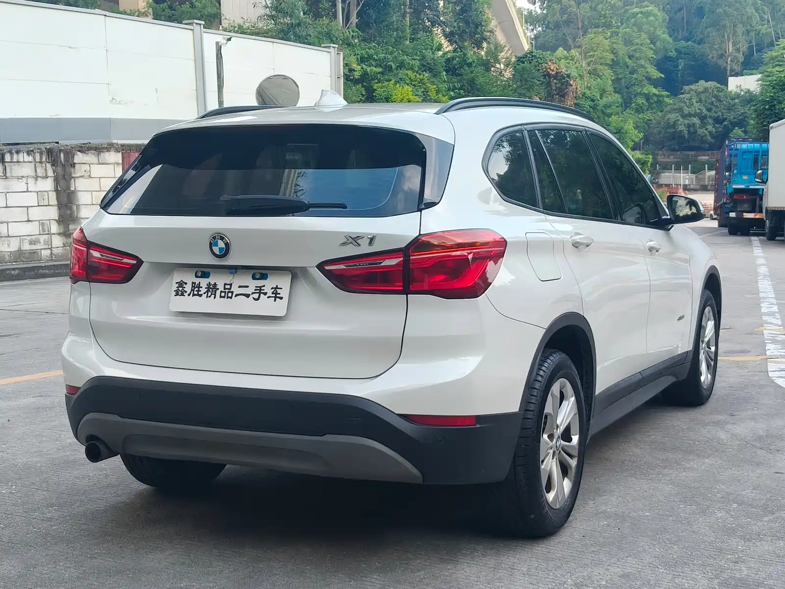 Фото 4 - BMW X1
