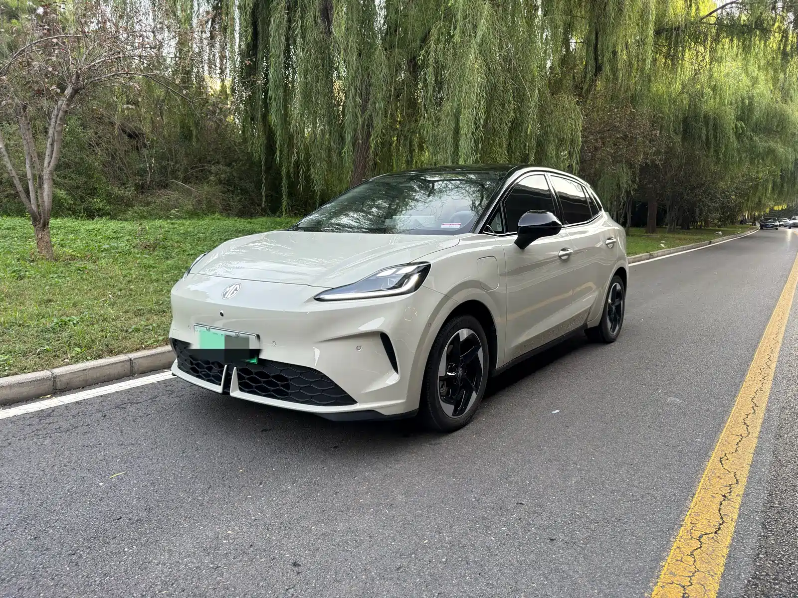 Фото 3 - MG MG4 EV