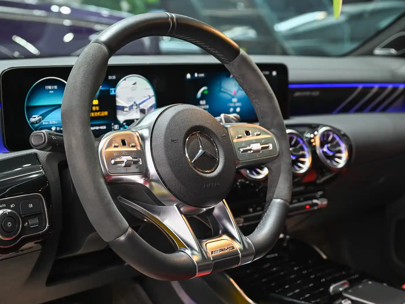Mercedes-Benz CLA AMG 2022 AMG CLA 45 4MATIC+ фото 12