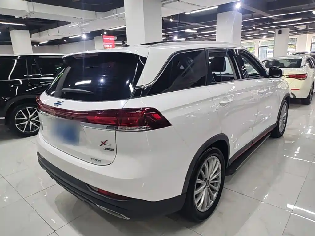 Changan Oshan X7 PLUS 2022 2022 Model Year 1.5T Blue Whale Edition Auto Premium 7-Seater