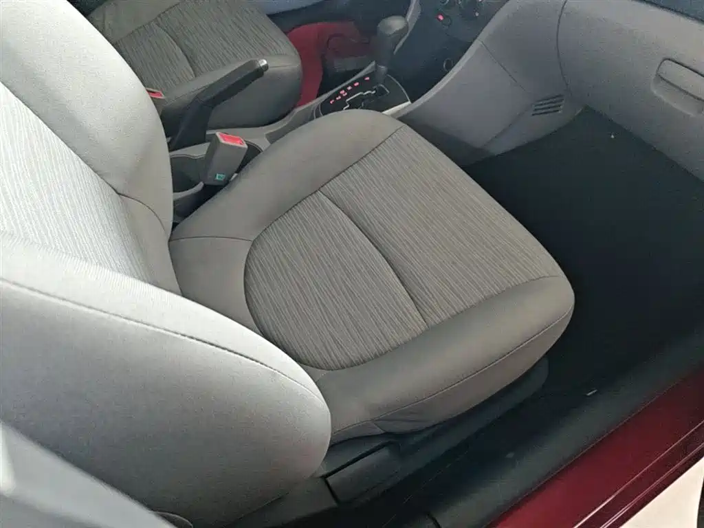 Hyundai Verna 2014 1.4L Automatic Smart GLS фото 25