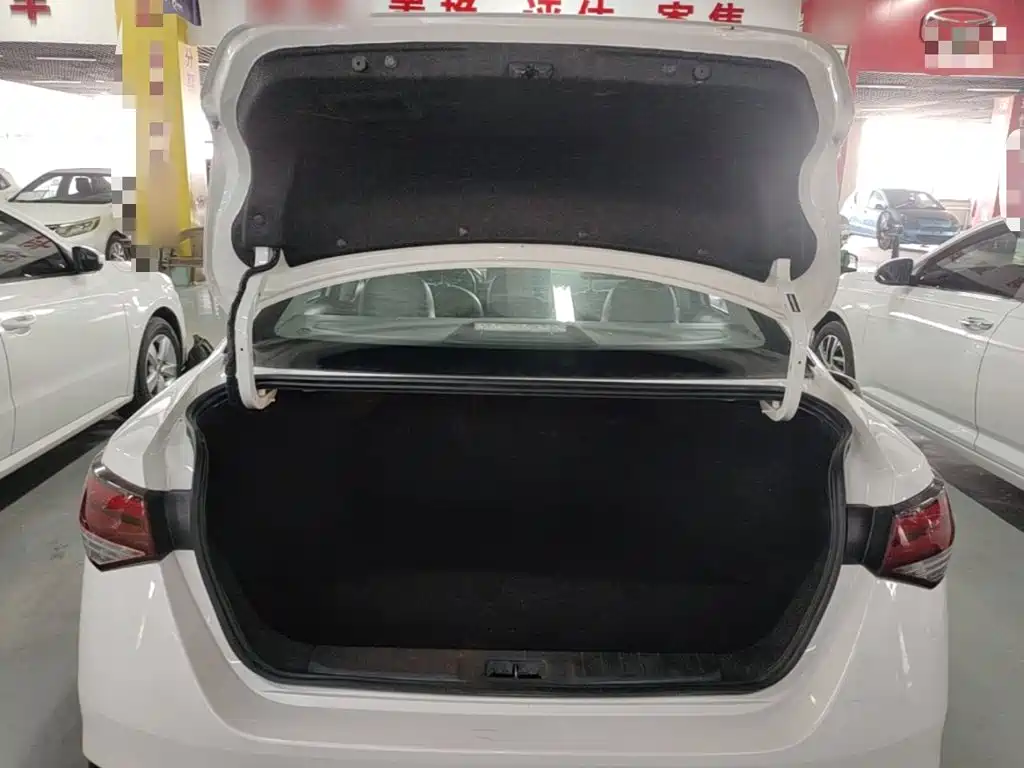 Nissan SYLPHY, миниатюра 15