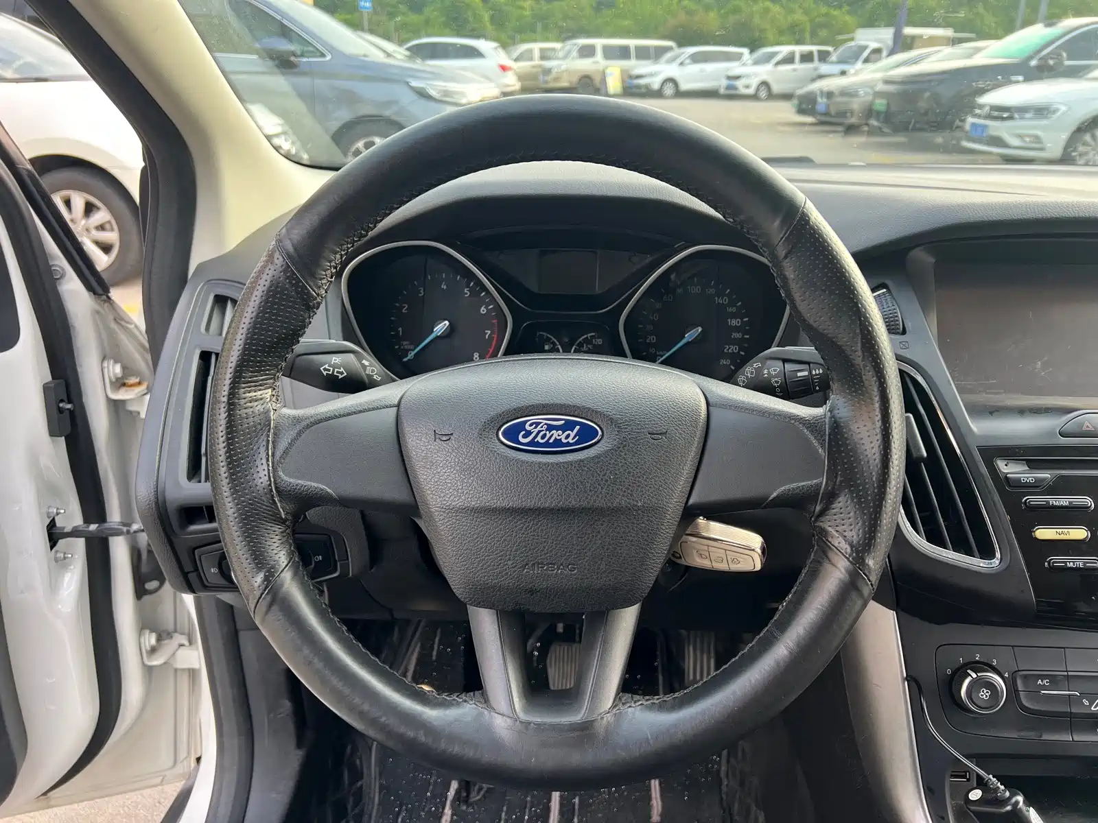 Фото 7 - Ford Focus