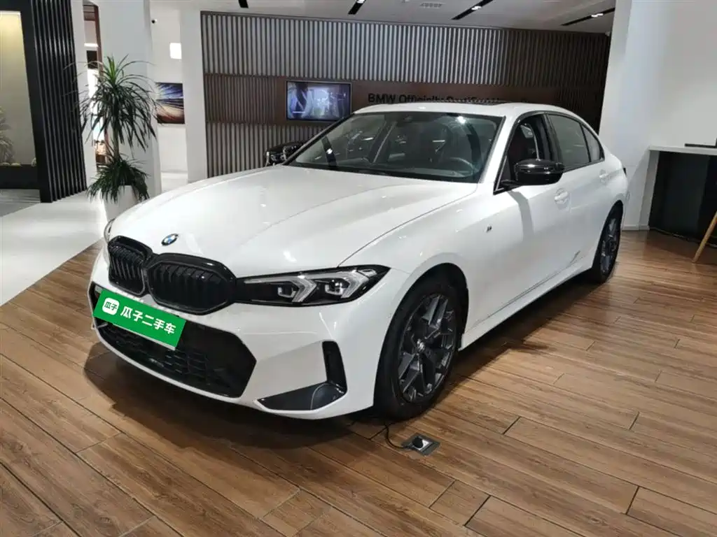 BMW 3 Series 2025 330Li M Sport Night Edition