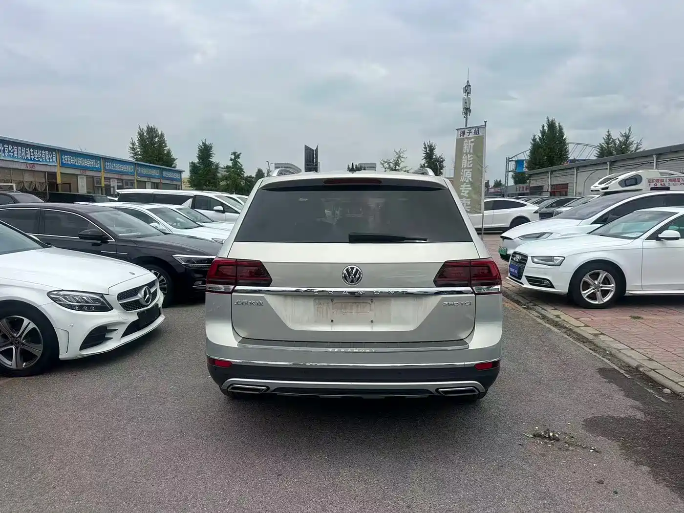 Volkswagen Teramont 2017 380TSI 4WD Luxury Edition фото 10