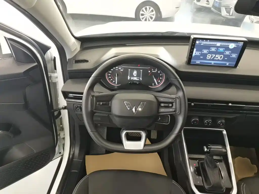 Wuling Motors Wuling Xingchi 2024 2023 1.5L CVT Refreshing Edition