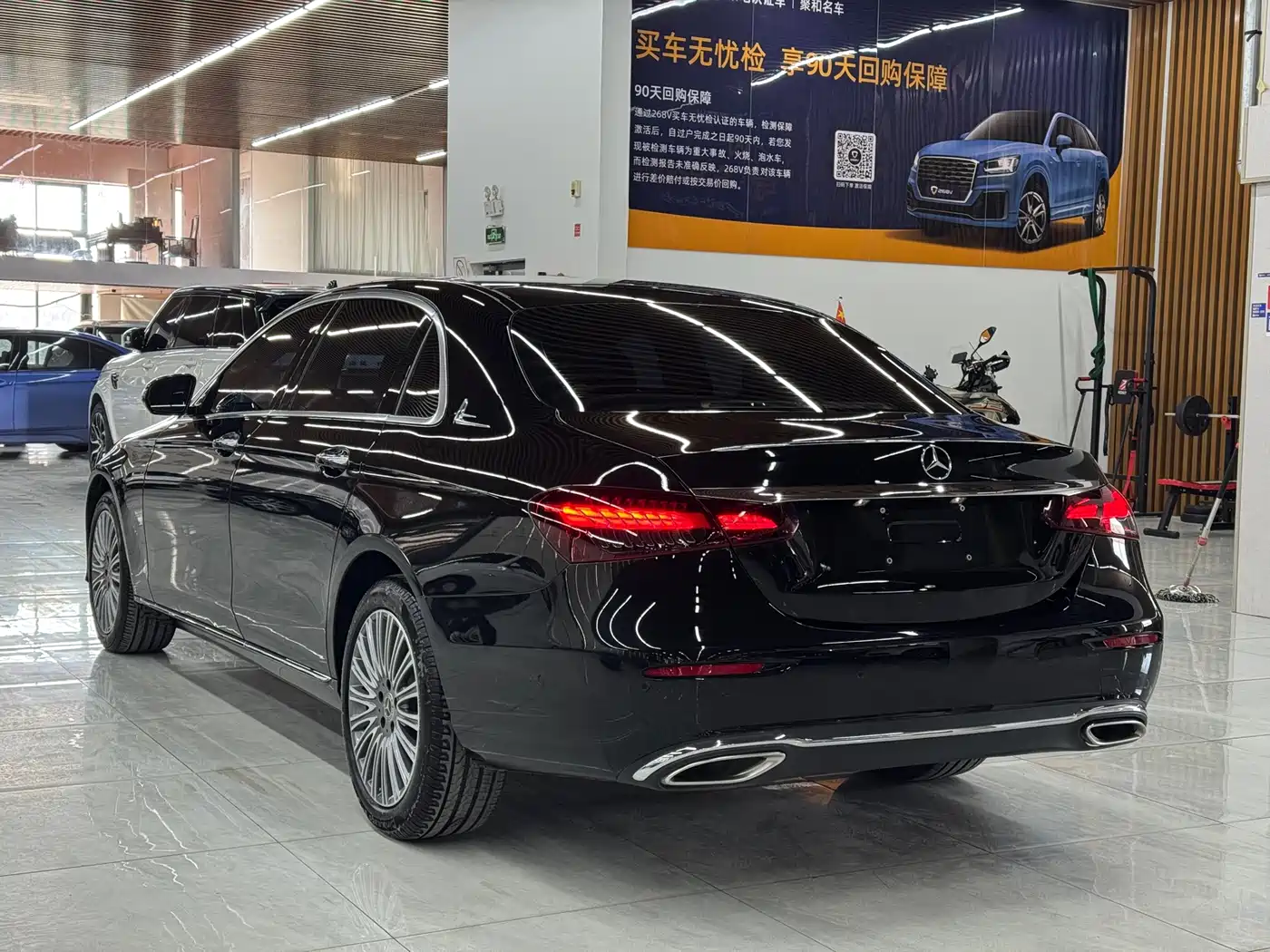 MERCEDES-BENZ E CLASS