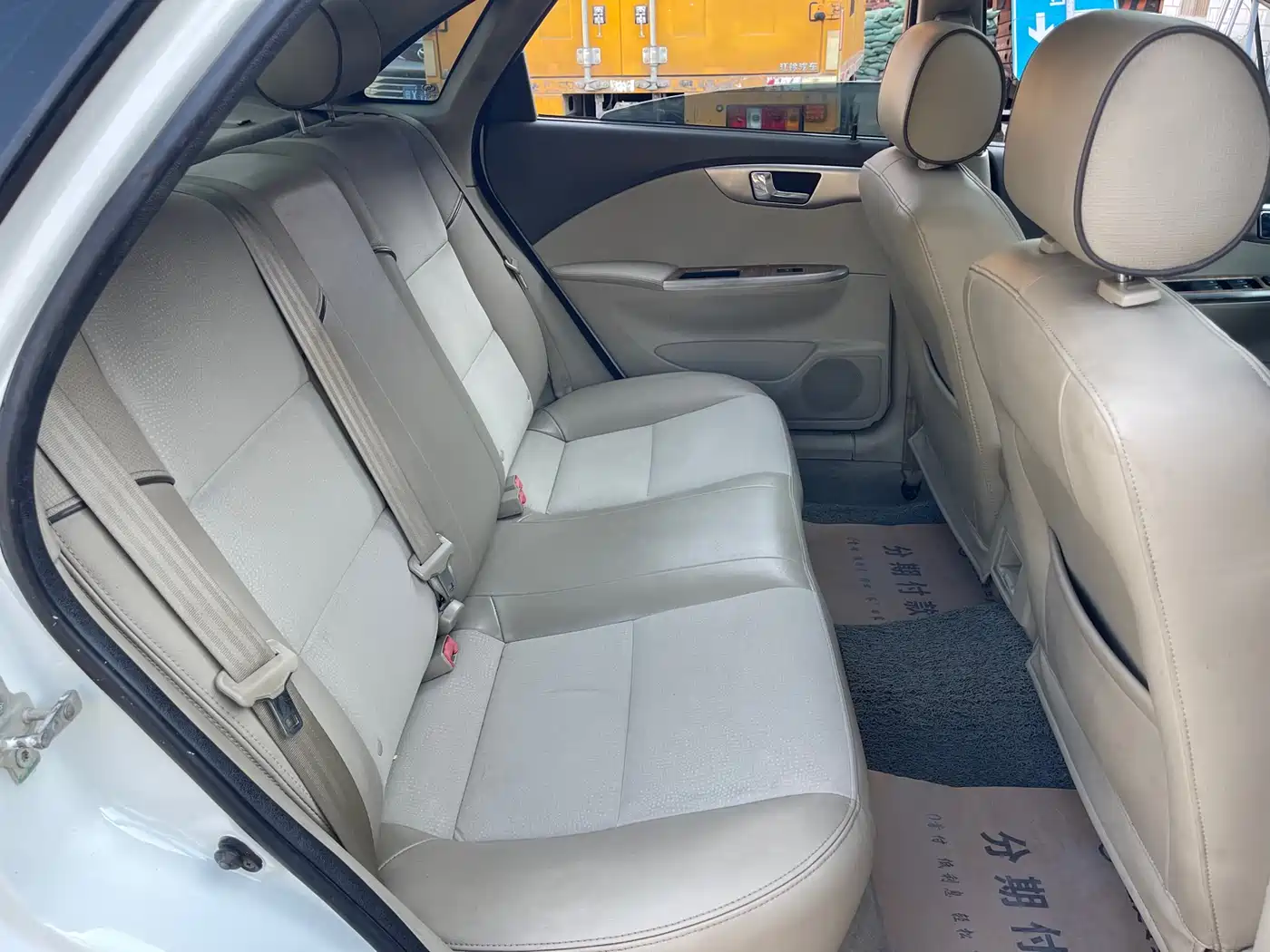 Buick Excelle 2015 1.5L Manual Classic фото 16