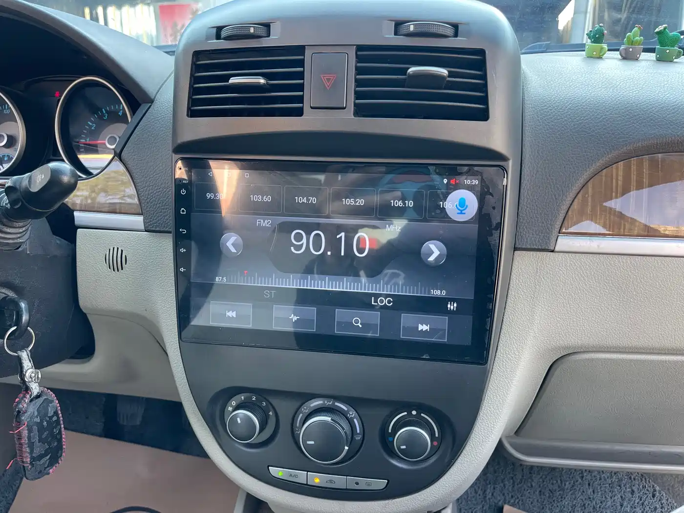 Buick Excelle 2015 1.5L Manual Classic фото 11