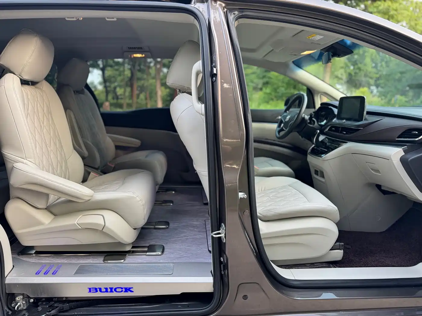 Buick GL8 2023 Model Land Business Class Comfort фото 11