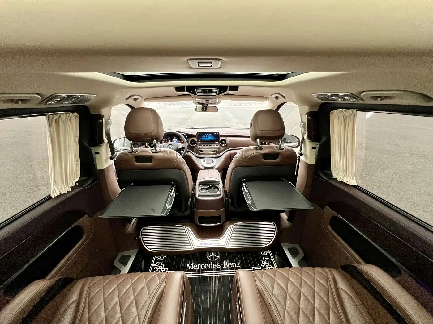 Mercedes-Benz V-Class 2021 V 260 Pilot Edition фото 13