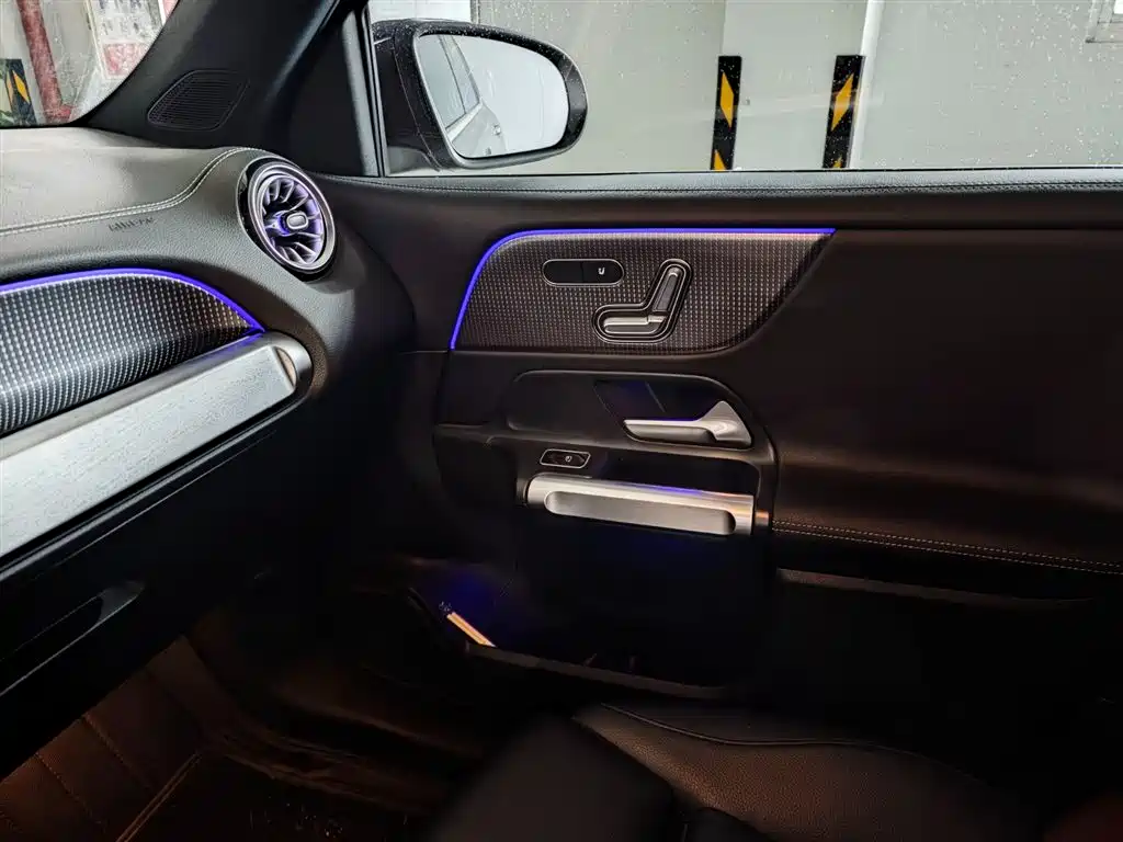 Mercedes-Benz GLB 2023 GLB 220 Style фото 15