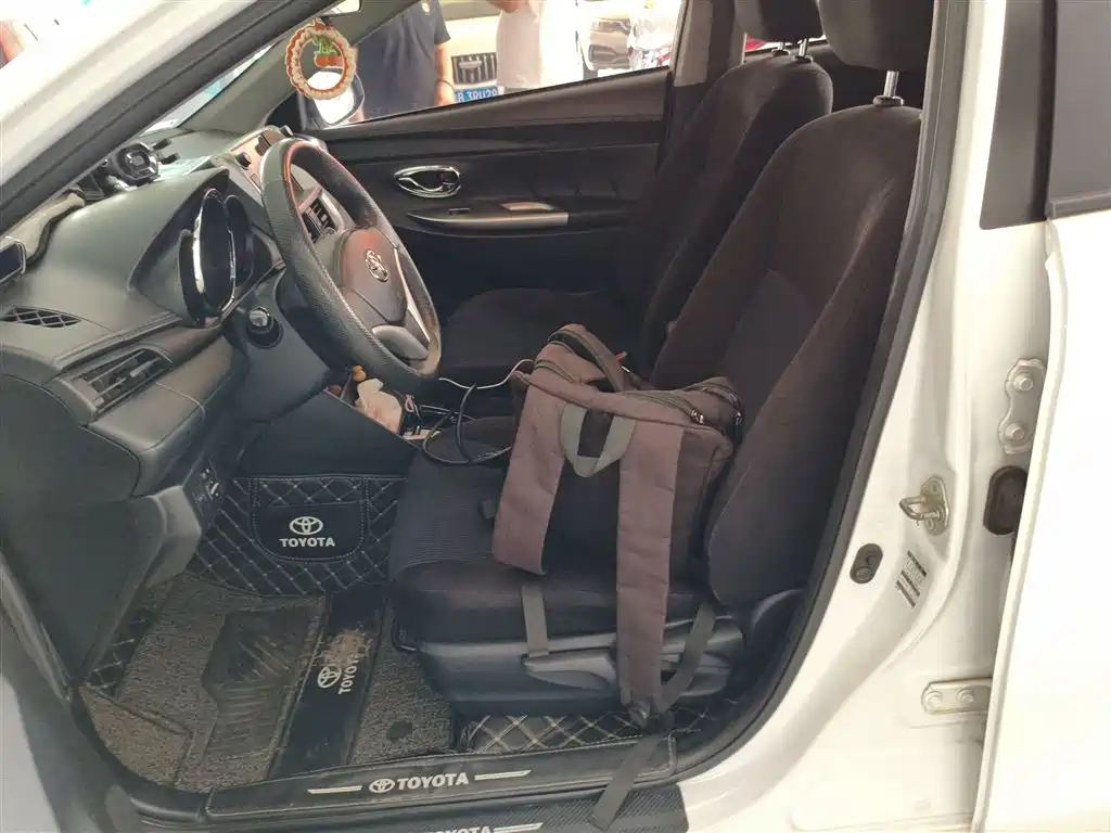 Toyota YARiS L Zhi Xiang 2017 1.5E CVT Charming Edition фото 11