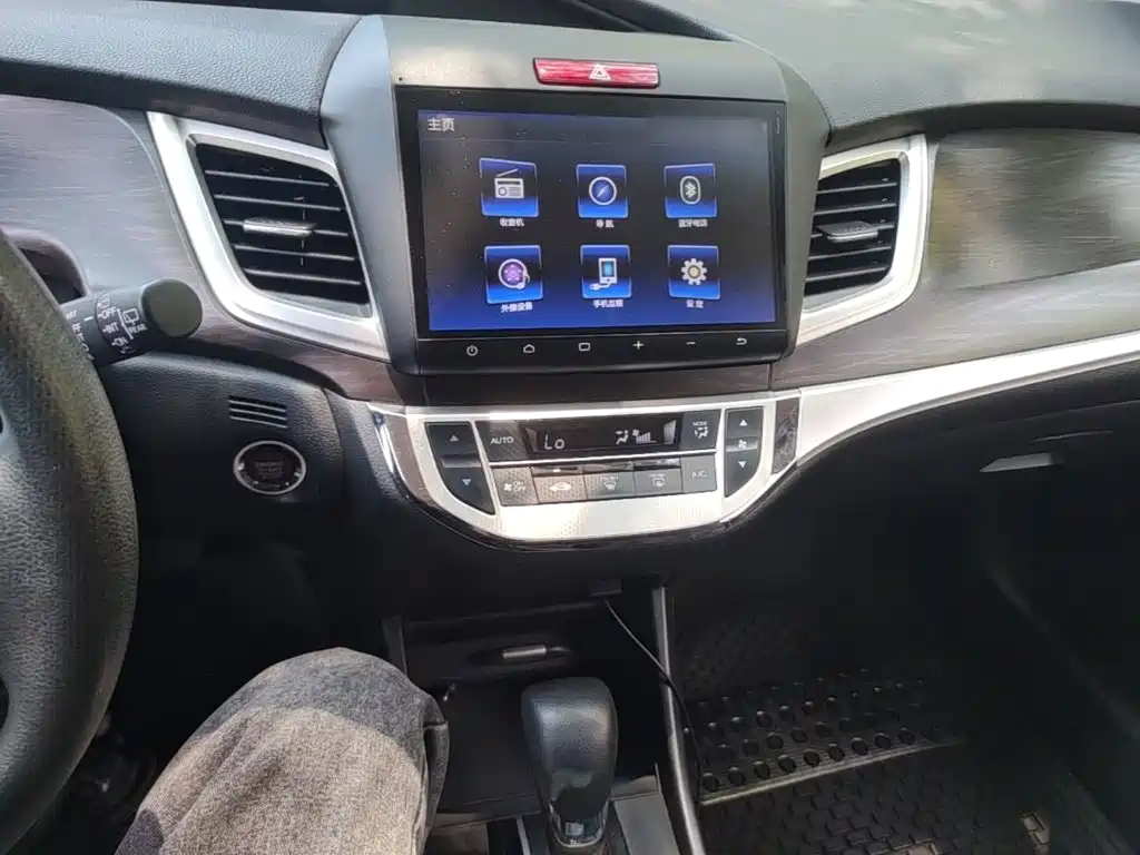 Honda Jade 2016 2016 1.8L Automatic Comfort Elite Version 5-seater