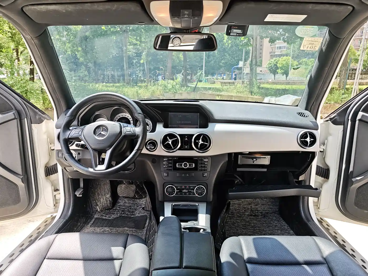 Mercedes-Benz GLK-Class 2013 GLK 300 4MATIC Dynamic фото 19