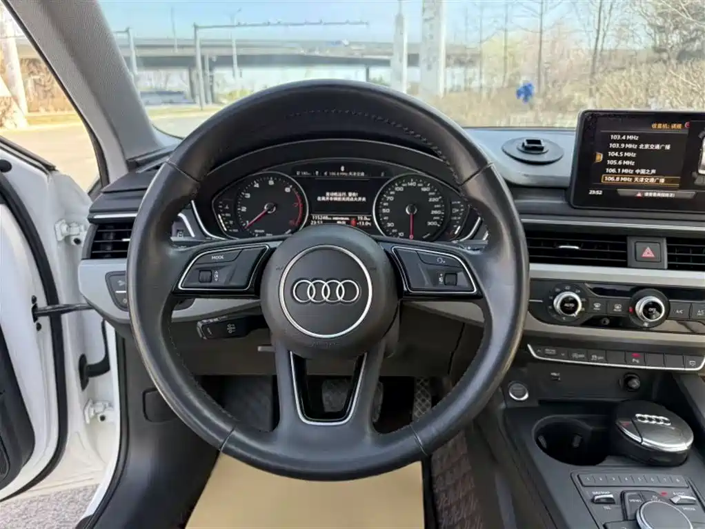 Audi A4L 2019 40 TFSI Progressive (China VI) фото 3