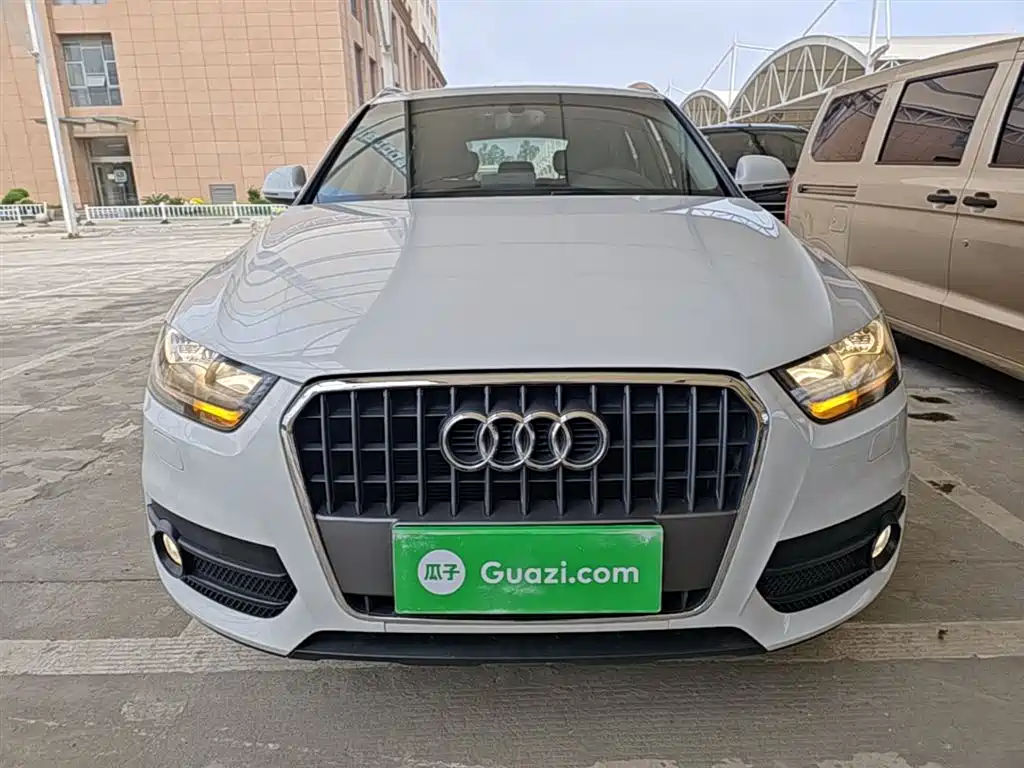 Audi Q3 2015 35 TFSI Millionth Anniversary Intelligent Leader фото 3
