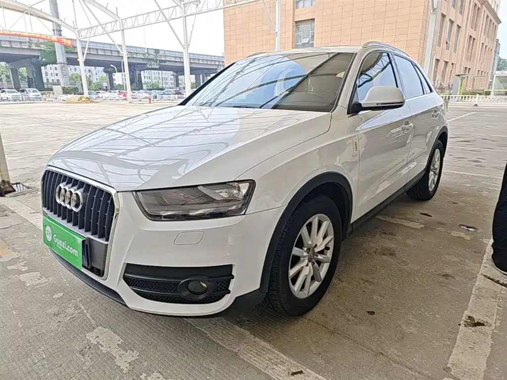 Audi Q3 2015 35 TFSI Millionth Anniversary Intelligent Leader