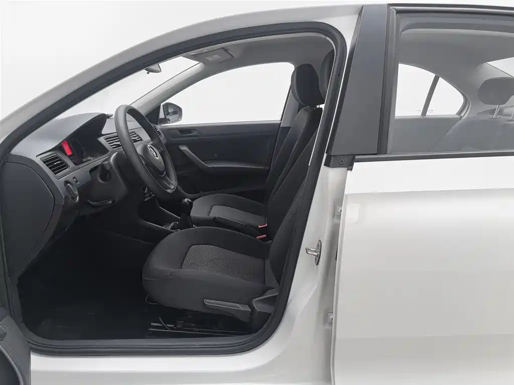 Volkswagen Santana 2019 1.5L Manual Trend China VI фото 10