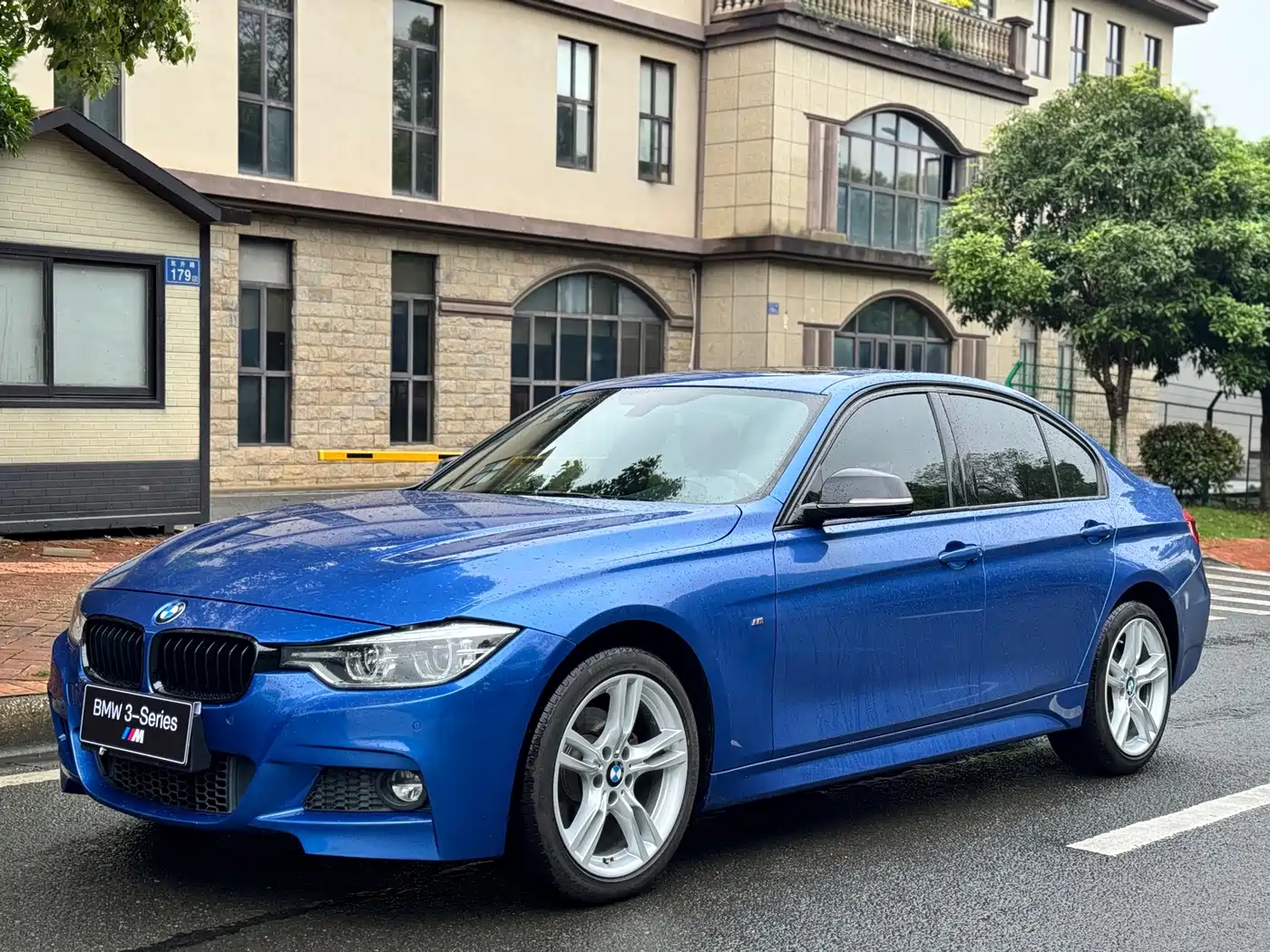 BMW 3 Series 2017 330i M Sport