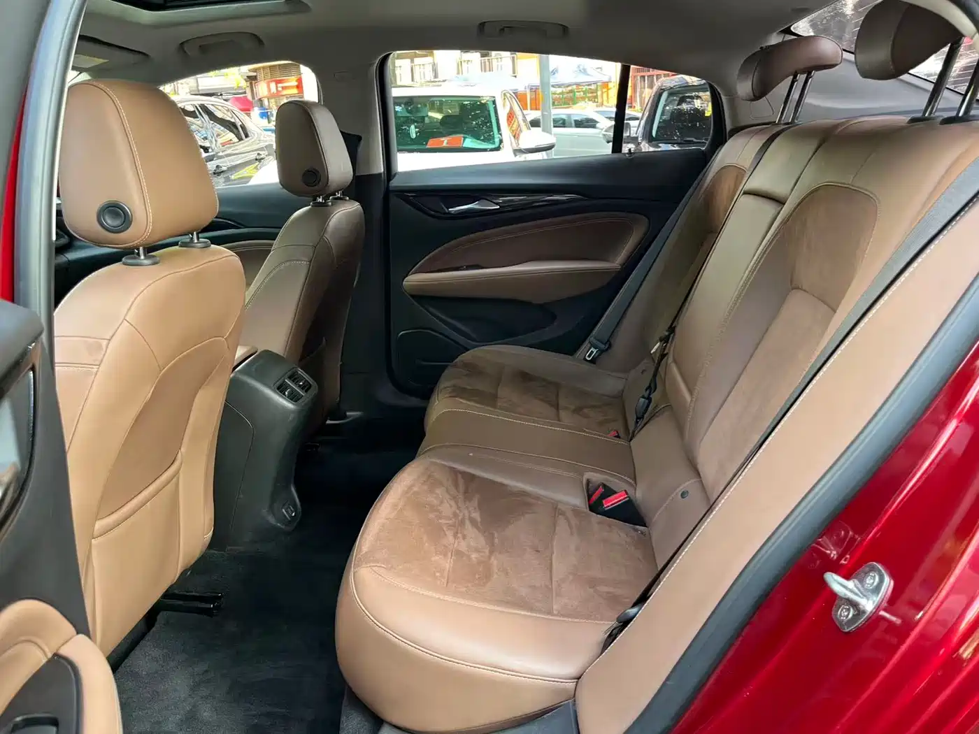 Buick Regal 2017 20T Elite Type фото 10
