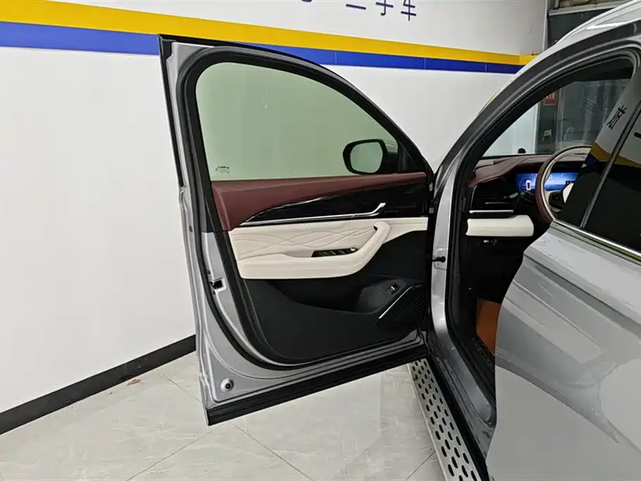 GEELY AUTOMOBILE XINGYUE L