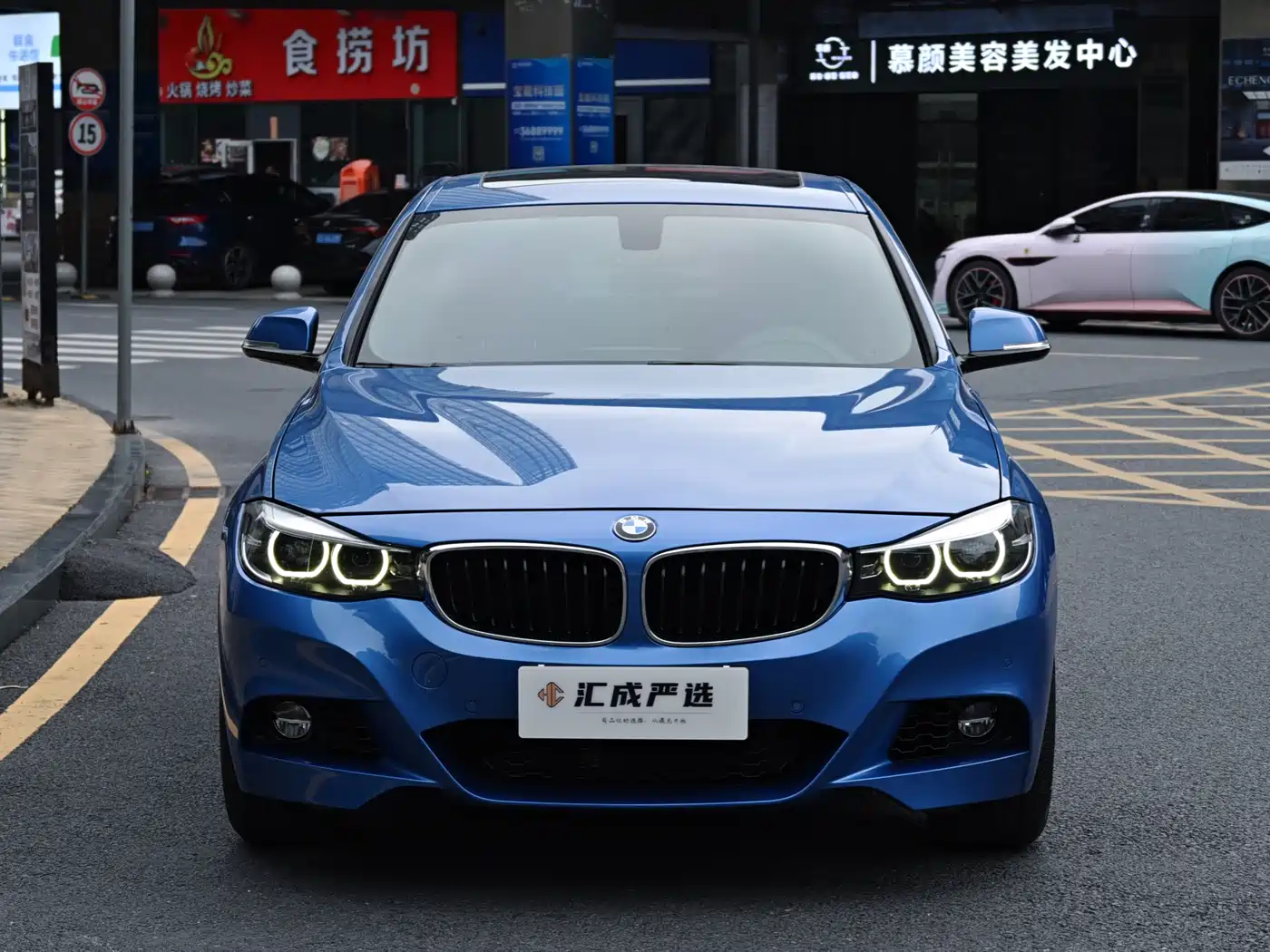 BMW 3 Series GT 2019 320i M Sport Model фото 8