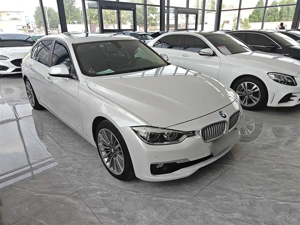 BMW 3 Series 2019 320Li Fashion Type фото 4