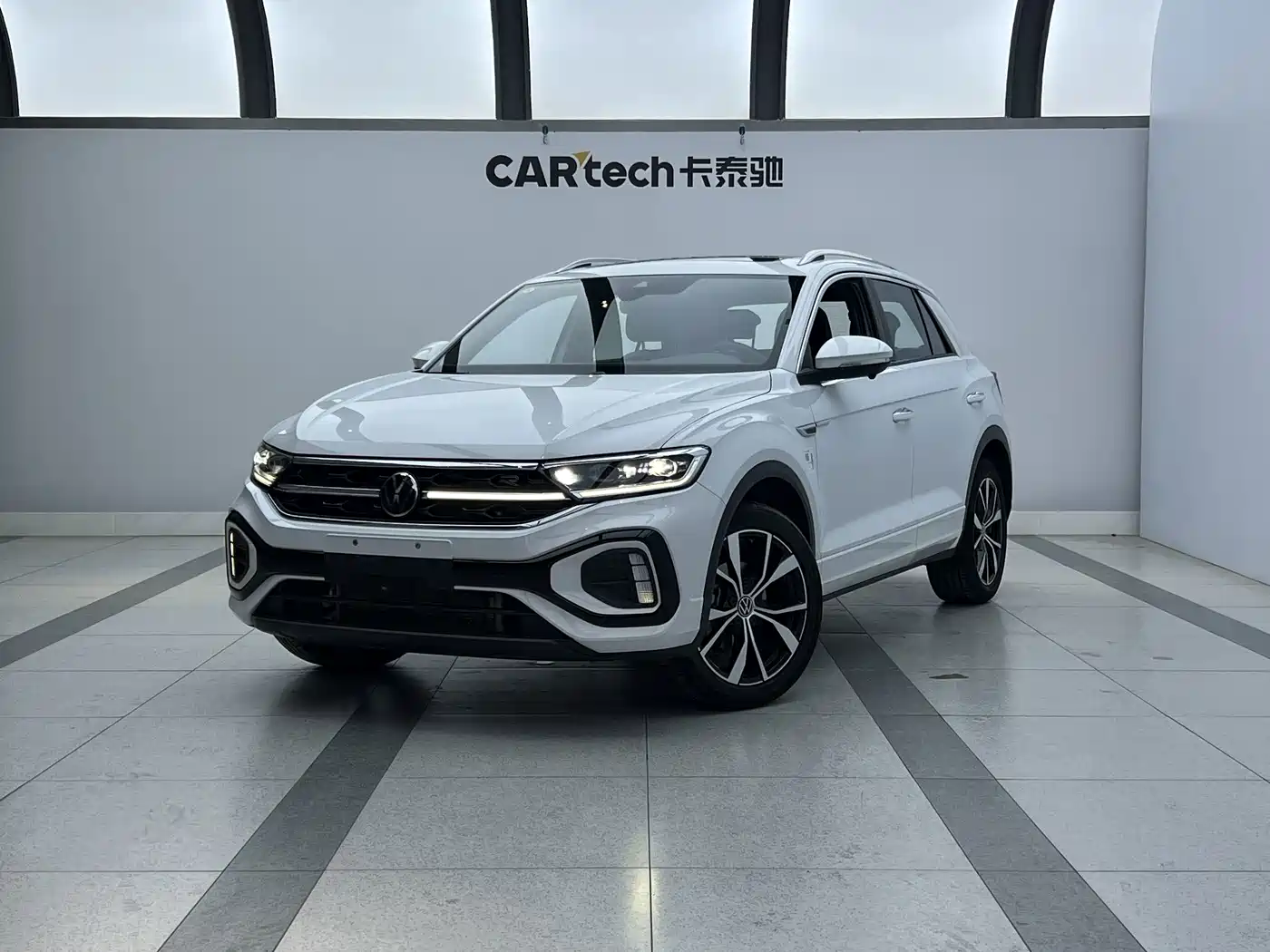 Volkswagen T-ROC 2025 2024 300TSI DSG 2WD Morning Light Edition