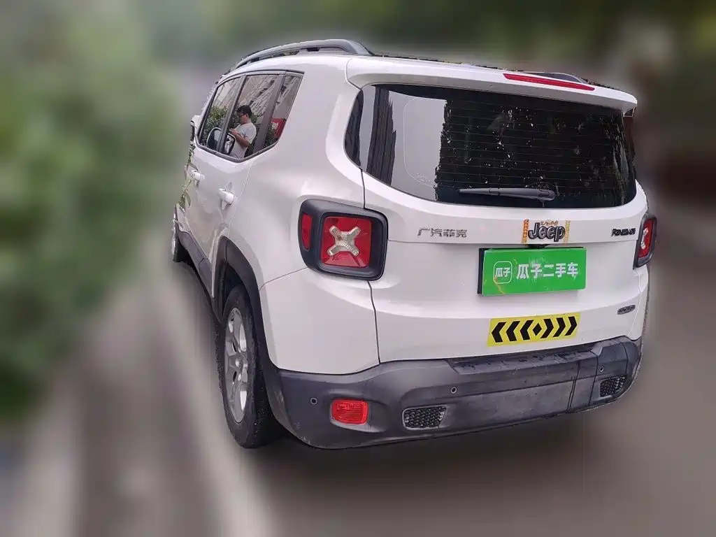 Jeep Renegade 2018 2018 Connected Large Screen Edition 180T Automatic Power