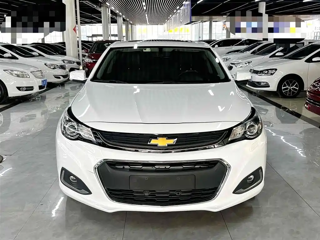Chevrolet Malibu 2017 1.5T Automatic Luxury Edition фото 2
