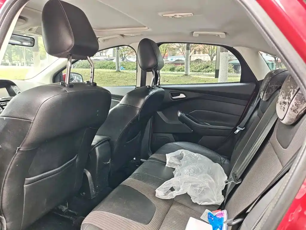 Ford Focus 2012 2012 Sedan 1.6L Automatic Comfort