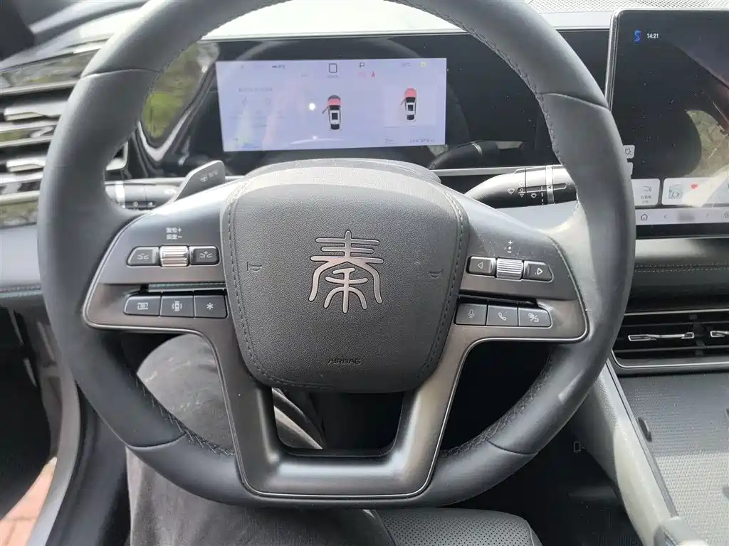 BYD Qin L 2025 DM-i Smart Drive Edition 80KM Leading фото 3