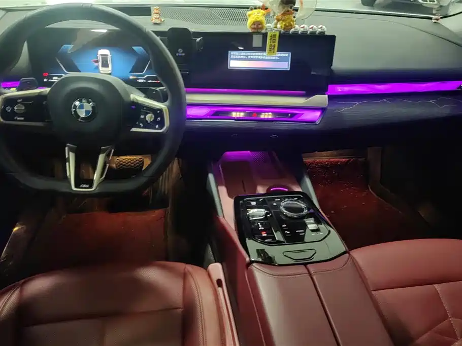 BMW 5-SERIES