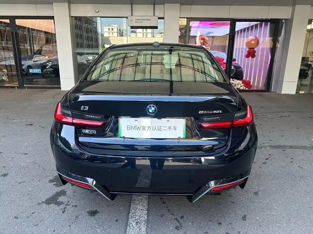 Фото 4 - BMW i3