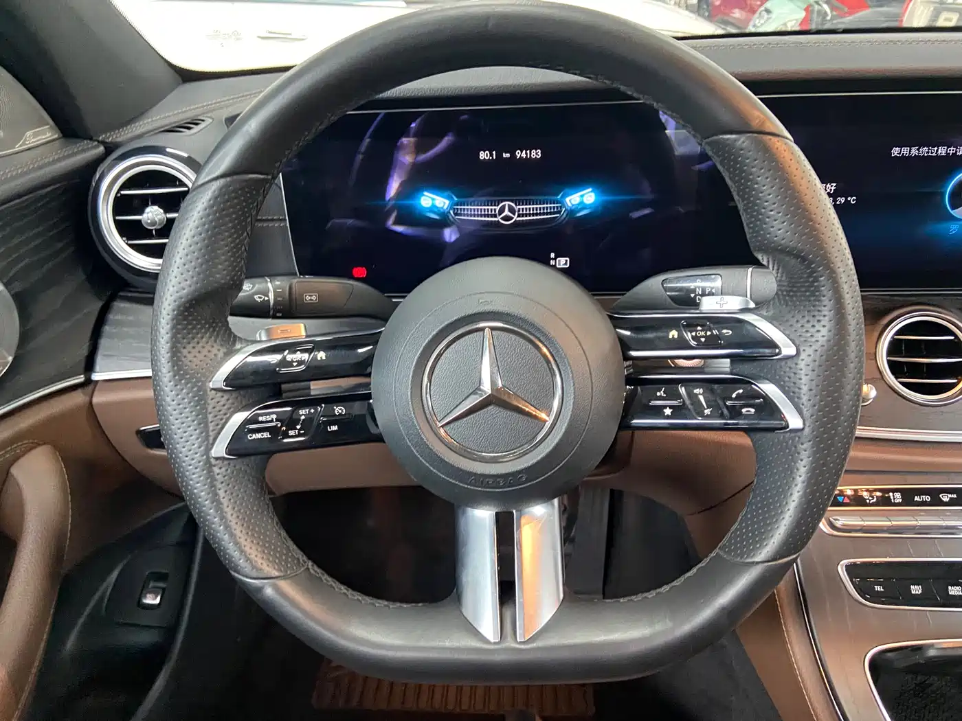 Mercedes-Benz E-Class 2021 E 300 L Fashion фото 7