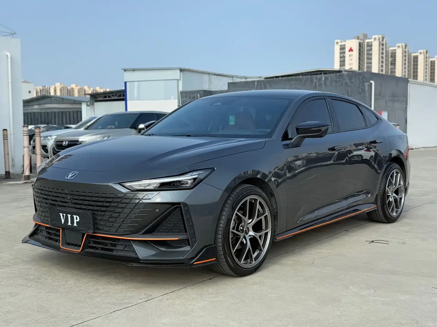 CHANGAN UNI-V