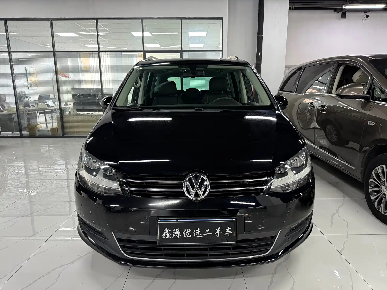 Фото 2 - Volkswagen Sharan