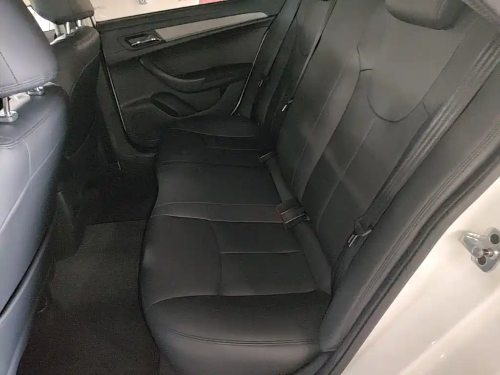 Roewe 360 2017 2017 1.5L Auto Smart Screen Edition