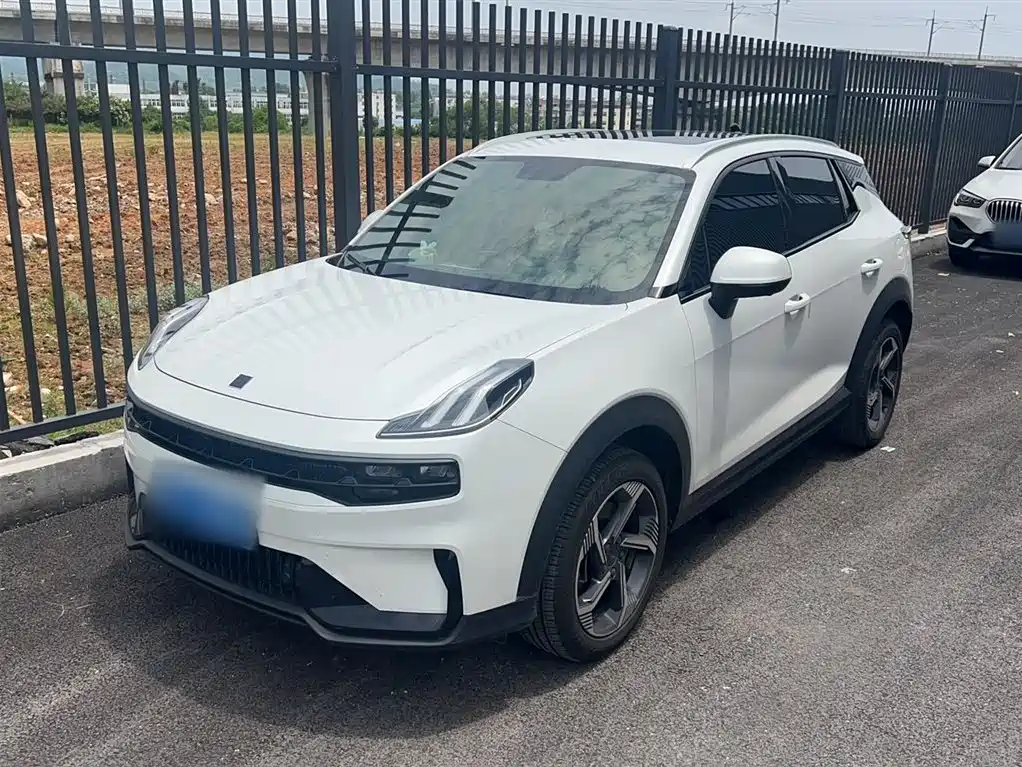 Lynk & Co 06 2023 Remix 1.5T Power Pro фото 3