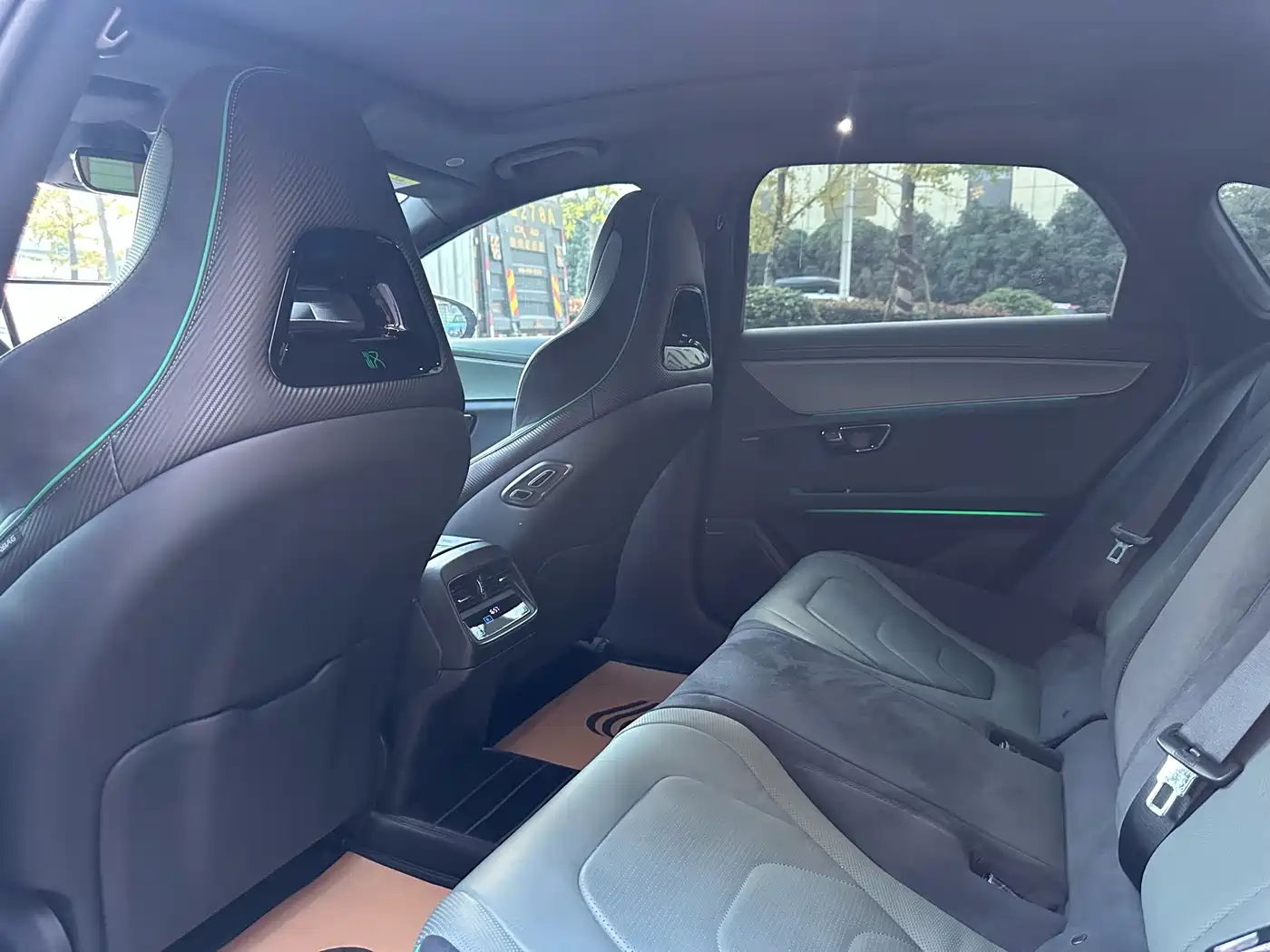 BYD Han 2022 EV 610KM AWD Qianshan Green Limited Edition фото 6