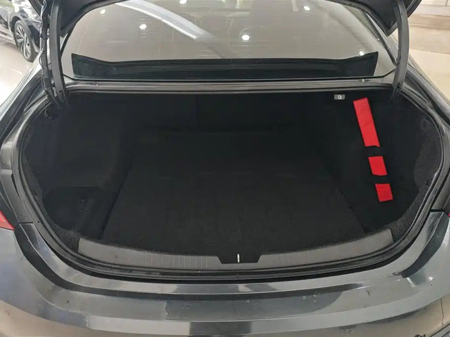 Chevrolet Malibu XL 2016 1.5T Dual-Clutch Ruichi Edition фото 4