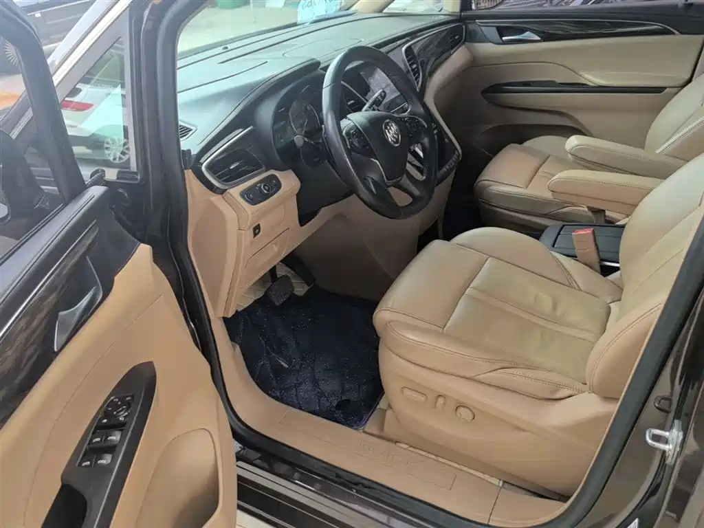 Buick GL8 2017 ES 28T Luxury China V фото 16
